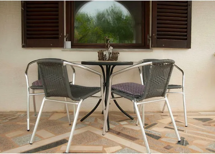 Longin Lamljana 公寓 *